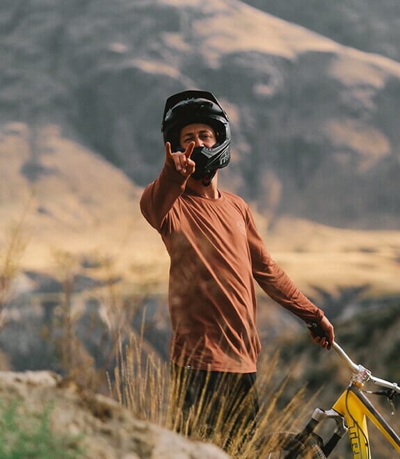 SS23_Lookbook_section_4-06